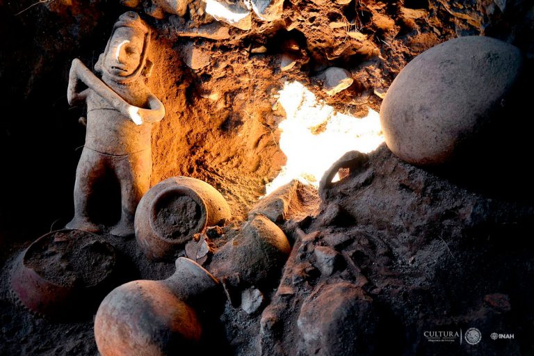 Tumba de tiro. Foto Melitón Tapia / INAH