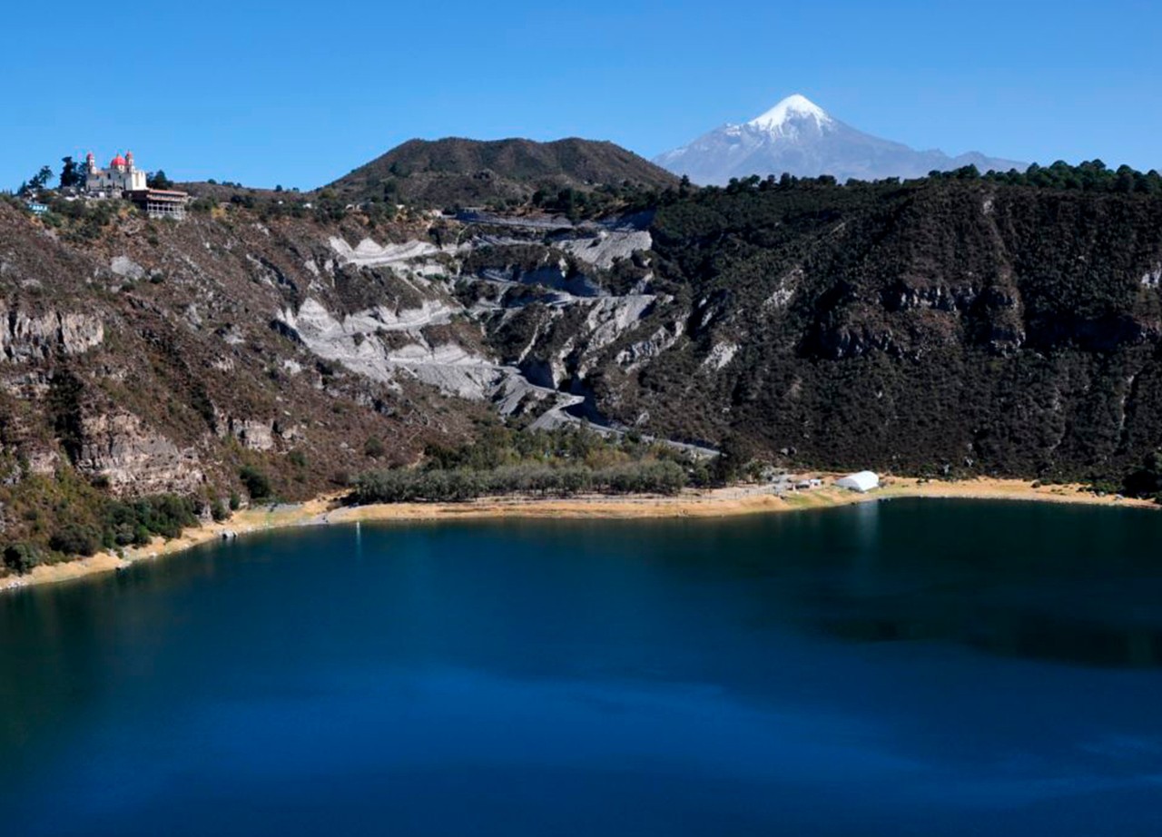 Aljojuca: la laguna de Puebla en un cráter volcánico