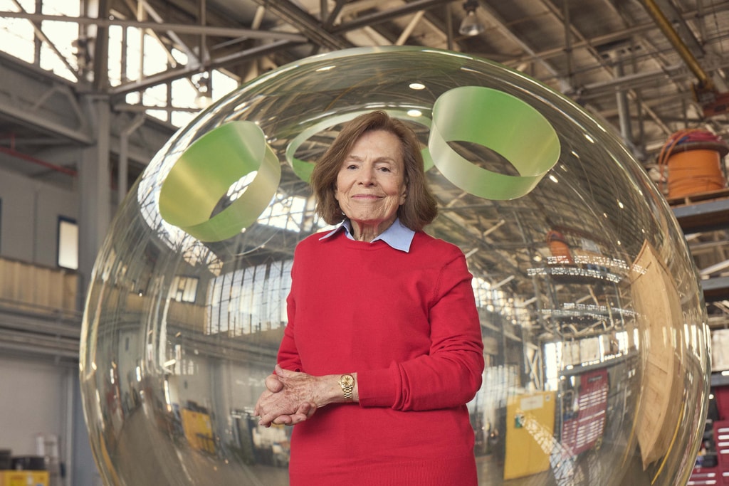 Testimonial de Rolex y fundadora de Mission Blue, Sylvia Earle, fotografiada en el Centro de Exploración e Investigación de las Profundidades Oceánicas en California. Con el apoyo de la Iniciativa Perpetual Planet de Rolex, Mission Blue destaca la importancia de proteger los ecosistemas marinos de todo el mundo, conocidos como Hope Spots. Foto: © Rolex / Carles Carabí.