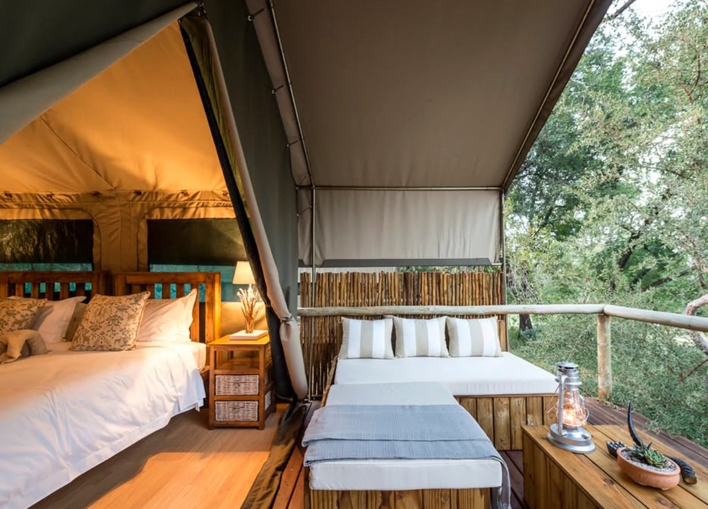 Rukya Safari Camp ubicado en la reserva natural Wild Rivers.