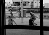 Una guía práctica para saber qué debe ir en la maleta de mano y qué se debe documentar
