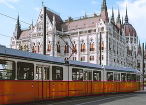 Pasarás nueve semanas a bordo de este camión.