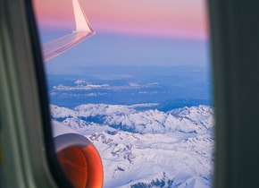 ¿Por qué tienes que abrir la ventana cuando aterrizas?