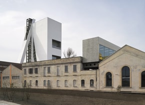 Espacios industriales convertidos en templos del arte