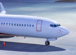 Así es volar en la nariz de uno de los aviones más icónicos del mundo