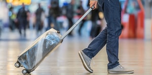 Proteger maletas sin envolverlas en plástico