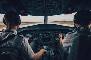Boletos de avión subirán de precio en enero
