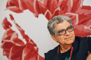 Deepak Chopra | Revista Travesías