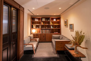 hotel umbral biblioteca