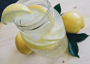Viajar-bebidas-refrescantes-Travesias-limonada
