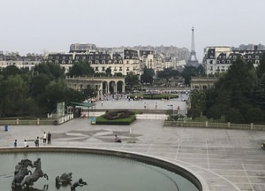 La vista del centro de Tianducheng desde su propia Plaza Trocadero.