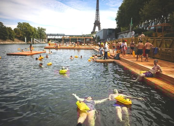 Ya se puede nadar en el río Sena de París, pero ¿deberías hacerlo?