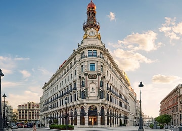 Four Seasons Madrid: hotel citadino por excelencia