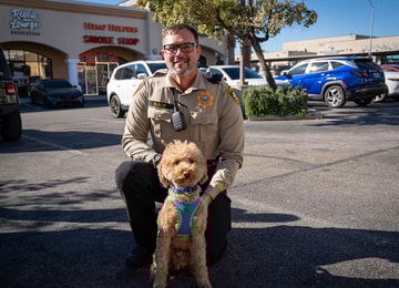 “JetBlue”: la historia del perro adoptado en al aeropuerto de Las Vegas